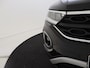 Volkswagen T-Roc 1.0 TSI Life | LED-voor en achterlichten | Achteruitrijcamera | Adaptive cruise control | Connected services |