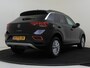Volkswagen T-Roc 1.0 TSI Life | LED-voor en achterlichten | Achteruitrijcamera | Adaptive cruise control | Connected services |
