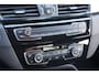 BMW X1 sDrive18i High Executive + SENSOREN / STOELVERWARMING / NAVIGATIE