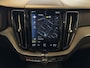 Volvo XC60 T8 AWD / Panodak / Leer / Elek Trekhaak / BLIS / full LED / Apple Carplay / Camera / Adapt Cruise / Pilot ass
