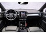 Volvo XC40 B4 Aut Plus Dark | Trekhaak | Adaptive Cruise | BLIS | Harman/Kardon audio | Elektrische stoelverstelling | Stoel- en stuurverwarming | Verwarmde Voorruit |