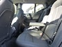 Volvo XC40 B4 Plus Dark |Trekhaak |Leder | Schuifdak| Running Boards|