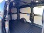 Ford E-Transit Custom 320 L2H1 Limited 64 kWh | Direct Leverbaar | Prijs inclusief Ford Voordeel | Inklapbare Trekhaak | Adaptive Cruise Control | Dodehoek Sensor | 17 inch lichtmetalen velgen | Inclusief 3-fase laadkabel van 10 meter | Verwarmbare Stoelen | Verwarmbare Voorruit