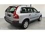 Volvo XC90 2.5 T Momentum DEALER ONDERHOUDEN / XENON