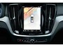 Volvo V60 T6 Plug-in hybrid AWD Plus Dark | Trekhaak | 360 Graden Camera | Elektrisch Verstelbare Voorstoelen | Harman Kardon | Verwarmbare Voorstoelen + Stuurwiel | Apple Carplay | Google Maps | BLIS Dodehoekdetectie