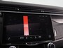Lynk & Co 01 1.5 | 6.6 kWh laden | Stuurwiel Verwarmd | 360° Camera | Botsherkenning | Panoramadak | Pilot Assist | Achteruitrijcamera | Apple CarPlay/ Android Auto | Parkeersensoren voor- en achter | Memory