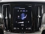 Volvo V90 2.0 D4 Momentum | Trekhaak | Carplay | Camera | Stoelverwarming | Automaat | Adaptive cruise | Pilot assist | Leder | LED | Navigatie | Head-up display