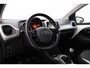 Toyota Aygo 1.0 VVT-i x-play | Airco | Camera | Elektrische ramen voor | Bluetooth | All Season