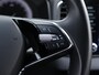 Skoda Karoq 1.0 TSI Ambition 110pk | Trekhaak | Camera | Dodehoekdetectie | Navigatie | Keyless | Carplay & Android Auto | DAB |