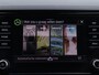 Skoda Karoq 1.0 TSI Ambition 110pk | Trekhaak | Camera | Dodehoekdetectie | Navigatie | Keyless | Carplay & Android Auto | DAB |