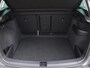 Skoda Karoq 1.0 TSI Ambition 110pk | Trekhaak | Camera | Dodehoekdetectie | Navigatie | Keyless | Carplay & Android Auto | DAB |