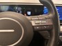 Hyundai Kona 1.0 T-GDI Stoel/Stuurverwarming | Adaptieve Cruise | Camera | Climate | 16" Lichtmetaal | Digitaal Dashboard | Achteruitrij camera | Achteruitrijcamera | Adaptieve Cruise Control