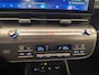 Hyundai Kona 1.0 T-GDI Stoel/Stuurverwarming | Adaptieve Cruise | Camera | Climate | 16" Lichtmetaal | Digitaal Dashboard | Achteruitrij camera | Achteruitrijcamera | Adaptieve Cruise Control