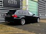 BMW 3-Serie Touring 330xi|Autom.|6 cil.|4 wheel drive|258PK