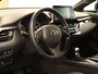 Toyota C-HR 2.0 Hybrid Launch Edition - ORIGINEEL NEDERLANDSE AUTO - AFNEEMBARE TREKHAAK - TREKGEWICHT 725 KG - AFKOMSTIG VAN 1E EIGENAAR- 18 INCH LICHT METALEN VELGEN - LEDEREN BEKLEDING - PARKEERASSISTENT - PARKEERSENSOREN VOOR/ ACHTER - VOORSTOELEN VERWARMD