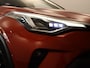 Toyota C-HR 2.0 Hybrid Launch Edition - ORIGINEEL NEDERLANDSE AUTO - AFNEEMBARE TREKHAAK - TREKGEWICHT 725 KG - AFKOMSTIG VAN 1E EIGENAAR- 18 INCH LICHT METALEN VELGEN - LEDEREN BEKLEDING - PARKEERASSISTENT - PARKEERSENSOREN VOOR/ ACHTER - VOORSTOELEN VERWARMD