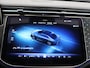 Mercedes-Benz E-klasse 300 e AMG Line | Burmester | Trekhaak | Night pakket | 20 inch |