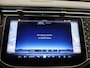 Mercedes-Benz E-klasse 300 e AMG Line | Burmester | Trekhaak | Night pakket | 20 inch |