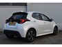 Toyota Yaris 1.5 Hybrid 115 First Edition Limited Automaat 116pk | Parkeersensoren voor en achter | Dodehoekdetectie | Stoel- & Stuurverwarming |