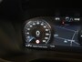 Volvo XC60 T8 Plug-In AWD R-Design / Panoramadak / Leer / Apple Carplay / Dab / HK / BLIS / Adapt cruise / Pilot ass / Stuur- en Stoelverw - Elek Trekhaak -