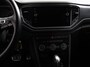 Volkswagen T-Roc 1.5 TSI DSG Active | Navigatie | App Connect/Apple Carplay/Android Auto | Climate Control | Cruise control Adaptive | PDC VA | Winter Pack | Lichtmetalen Velgen