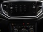 Volkswagen T-Roc 1.5 TSI DSG Active | Navigatie | App Connect/Apple Carplay/Android Auto | Climate Control | Cruise control Adaptive | PDC VA | Winter Pack | Lichtmetalen Velgen