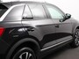 Volkswagen T-Roc 1.5 TSI DSG Active | Navigatie | App Connect/Apple Carplay/Android Auto | Climate Control | Cruise control Adaptive | PDC VA | Winter Pack | Lichtmetalen Velgen