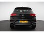 Volkswagen T-Roc 1.5 TSI DSG Active Volkswagen T-Roc 1.5 TSI Active | Navigatie | App Connect | Climate Control | Cruise control Adaptive | PDC VA | App | Winter Pack