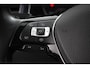 Volkswagen T-Roc 1.5 TSI DSG Active Volkswagen T-Roc 1.5 TSI Active | Navigatie | App Connect | Climate Control | Cruise control Adaptive | PDC VA | App | Winter Pack