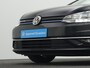 Volkswagen Golf 1.5 TSI 130 pk DSG Highline | Stoelverwarming | Parkeersensoren voor/achter | Adaptive Cruise | CarPlay | DAB | 16 inch