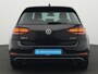 Volkswagen Golf 1.5 TSI 130 pk DSG Highline | Stoelverwarming | Parkeersensoren voor/achter | Adaptive Cruise | CarPlay | DAB | 16 inch
