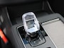 Volvo XC90 2.0 T8 Plug-in hybrid AWD Ultra Dark Automaat / Panoramadak / Luchtvering / Bowers&Wilkens audio / Trekhaak / Massage voorstoelen