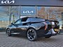 Kia EV4 Fastback GT-PlusLine 81.4 kWh - Direct leverbaar - Head-Up | Panoramadak | Leder | 360-Camera | 10 jaar Garantie | Demo Auto