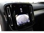 Volvo XC40 B4 Automaat Plus Dark | Google Maps | Trekhaak, semi elektrisch inklapbaar | BLIS | Verwarmbaar stuurwiel | Verwarmbare voorstoelen | Apple Carplay | Elektrisch verstelbare bestuurderstoel met geheugenfunctie | Noodwiel | Parkeercamera achter | Parkeersensoren achter