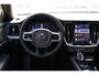 Volvo V60 T6 Plug-in hybrid AWD Plus Dark |Semi elektrische trekhaak | 360 graden camera | Verwarmbare voorstoelen en achterbank | Verwarmbaar stuurwiel | Premium audio by Harman Kardon | Leren bekleding