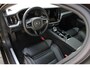 Volvo V60 T6 Plug-in hybrid AWD Plus Dark |Semi elektrische trekhaak | 360 graden camera | Verwarmbare voorstoelen en achterbank | Verwarmbaar stuurwiel | Premium audio by Harman Kardon | Leren bekleding
