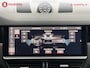 Porsche Cayenne Coupé 4.0 GTS 460PK 8-Cilinder Orig. NL Trekhaak Panoramadak | Dynamic Chassis Control | Adaptive Cruise Control | Head-Up Display | Bose Sound System | LED-Matrix Koplampen | Adaptieve Sportstoelen | Surround View | Soft-Close
