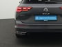 Volkswagen Golf Variant 1.5 eTSI 150 pk DSG R-Line Business | Trekhaak | Adaptief onderstel | IQ Light | Achteruitrijcamera | Stuur-/stoelverwarming