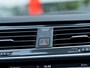 Volkswagen Tiguan 1.5 TSI R-Line Business+ | Schuif/ Kantel Panorama Dak | Lederen Bekleding | LED Koplampen | R-Line | Stoelverwarming | Elektrische Kofferklep | Adaptieve Cruise Control | Metallic Lak | Apple Carplay | Android Auto |