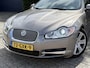 Jaguar XF BWJ 2008 3.0 V6 238 PK Premium Luxury AUTOMAAT | TREKHAAK | LEDER | CLIMA |  LMV | MULTIFUNCT. STUUR | YOUNGTIMER !