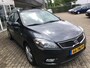 Kia Ceed Cee'd Sporty Wagon 1.4 CVVT Navigator Plus Pack / CLIMATE / CRUISE / TREKHAAK / APK MEI 2026 / ALU VELGEN