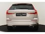 Volvo XC60 T6 PLUG-IN HYBRID ULTRA BRIGHT *FULL OPTIONS!* -PANO.DAK|BOWERS&WILKINS|GEVENT.LEDER+MASSAGE|LUCHTVERING|ALL-SEASON|360°CAM