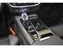 Volvo V60 T6 350PK AWD Plus Dark | Trekhaak | Harman Kardon Audio |
