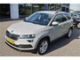 Skoda Karoq 1.5 TSI ACT Business Edition Carplay | Stoelverwarming | Trekhaak elektr | Automaat | Getint glas | Navi | Cruise | Climate | LMV