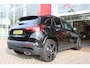 Mercedes-Benz GLA 250 e AMG LINE "NIEUW MODEL!" | PANORAMISCH SCHUIF/KANTEL DAK | ELEKTRISCH BEDIENBARE VOORSTOELEN MET GEHEUGENFUNCTIE EN "ZITKINEMATICA" | DRAADLOZE APPLE CARPLAY/ANDROID AUTO | STOEL VERWAMING | NIGHT PAKKET: DAKRELING ZWART, ZIJRUITEN EN ACHTERRUITEN ZWART, LICHTMETALEN VELGEN 19" ZWART | HEAD UP DISPLAY | REALITY-NAVIGATIE | 360° CAMERA | MULTI BEAM LED KOPLAMPEN | DODEHOEK DETECTIE | ADAPTIVE CRUISE CONTROL | KEYLESS GO | SFEER VERLICHTING | ELEKTRISCH BEDIENBARE ACHTERKLEP | DRAADLOZE TELEFOONLADER |