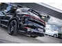 Porsche Cayenne 3.0 E-Hybrid ** Panodak ** Sport Design ** 4WS ** Massage ** Trekhaak NP 152K ** Sport Chrono ** Matrix-LED ** 22" Turbo GT Massage ** Nachtzicht