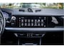 Porsche Cayenne 3.0 E-Hybrid ** Panodak ** Sport Design ** 4WS ** Massage ** Trekhaak NP 152K ** Sport Chrono ** Matrix-LED ** 22" Turbo GT Massage ** Nachtzicht