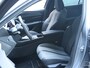 Peugeot 408 Allure Pack 130pk Automaat | Stoelverwarming | Achteruitrijcamera | 19" Lichtmetalen velgen