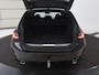 BMW 3-Serie 330e M Sport | Leder | Trekhaak | Stoel & stuurverwarming | Carplay | Sportstoelen | Navigatie | Full LED | Park Assist | Live Cockpit | PHEV | Plug In
