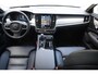 Volvo V90 T8 455PK Automaat Plug-in Hybrid AWD Ultra Dark / Navigatie / 360 Camera / Harman Kardon / Stuur & Stoelverwarming / Gelaagde Zijruiten / LM Velgen / Trekhaak
